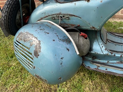 Lot 132 - 1957 Vespa Douglas 102L2