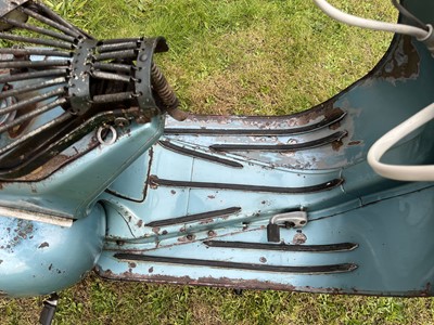 Lot 132 - 1957 Vespa Douglas 102L2