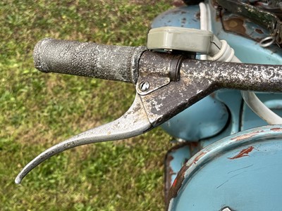 Lot 132 - 1957 Vespa Douglas 102L2