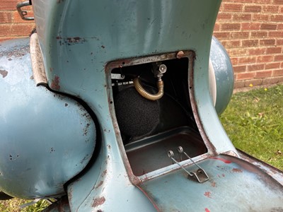 Lot 132 - 1957 Vespa Douglas 102L2