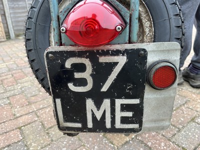 Lot 132 - 1957 Vespa Douglas 102L2