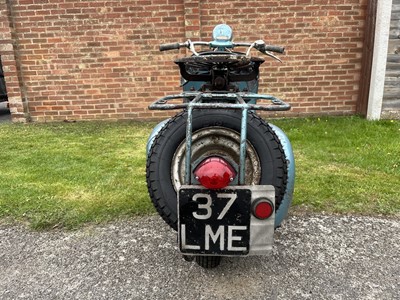 Lot 132 - 1957 Vespa Douglas 102L2