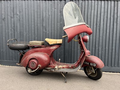 Lot 117 - 1952 Vespa Douglas Rod Model