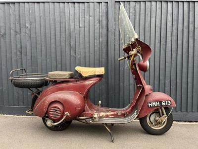 Lot 117 - 1952 Vespa Douglas Rod Model