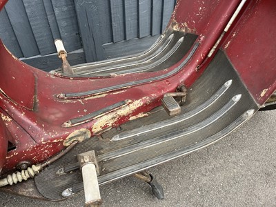Lot 117 - 1952 Vespa Douglas Rod Model