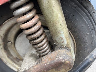 Lot 117 - 1952 Vespa Douglas Rod Model