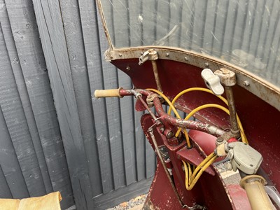 Lot 117 - 1952 Vespa Douglas Rod Model