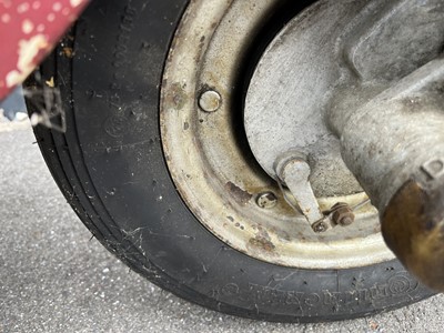 Lot 117 - 1952 Vespa Douglas Rod Model