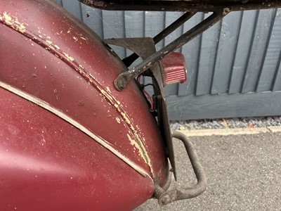 Lot 117 - 1952 Vespa Douglas Rod Model