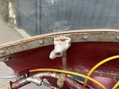 Lot 117 - 1952 Vespa Douglas Rod Model