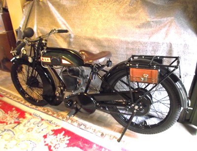 Lot 327 - 1927 BSA S27