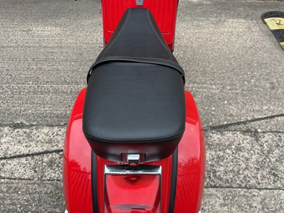 Lot 131 - c.2017 Vespa PX150