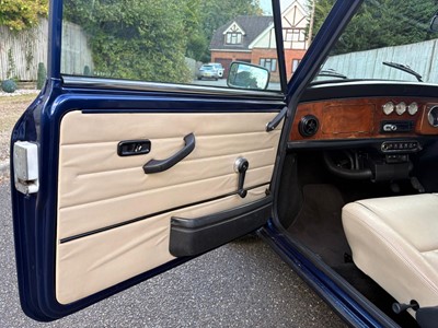 Lot 1999 Rover Mini Cooper