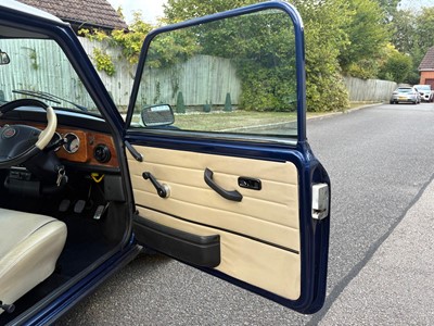 Lot 1999 Rover Mini Cooper