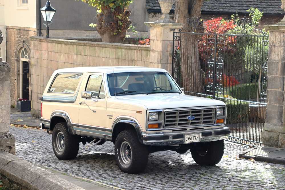 Lot 35 - 1986 Ford Bronco XLT 4x4
