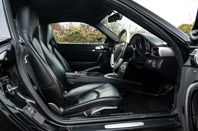 Lot 14 - 2005 Porsche 911 Carrera 4S