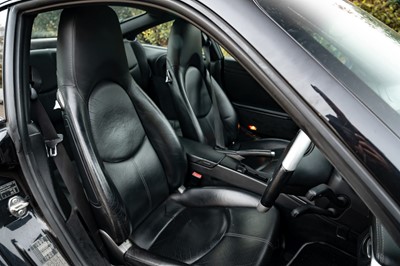 Lot 14 - 2005 Porsche 911 Carrera 4S