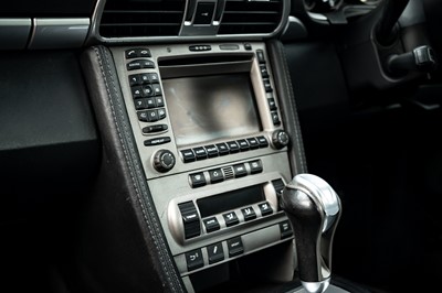 Lot 14 - 2005 Porsche 911 Carrera 4S