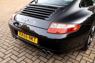 Lot 14 - 2005 Porsche 911 Carrera 4S