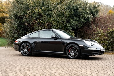 Lot 14 - 2005 Porsche 911 Carrera 4S