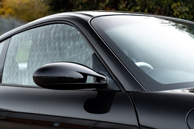 Lot 14 - 2005 Porsche 911 Carrera 4S