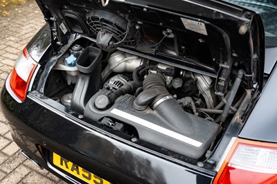 Lot 14 - 2005 Porsche 911 Carrera 4S