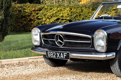 Lot 51 - 1964 Mercedes-Benz 230 / 250 SL