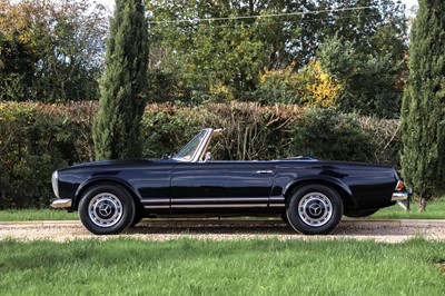 Lot 51 - 1964 Mercedes-Benz 230 / 250 SL