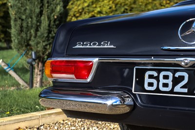 Lot 51 - 1964 Mercedes-Benz 230 / 250 SL
