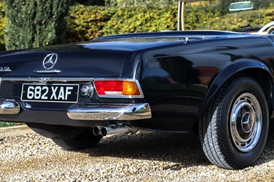 Lot 51 - 1964 Mercedes-Benz 230 / 250 SL