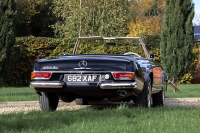 Lot 51 - 1964 Mercedes-Benz 230 / 250 SL