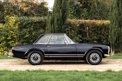Lot 51 - 1964 Mercedes-Benz 230 / 250 SL