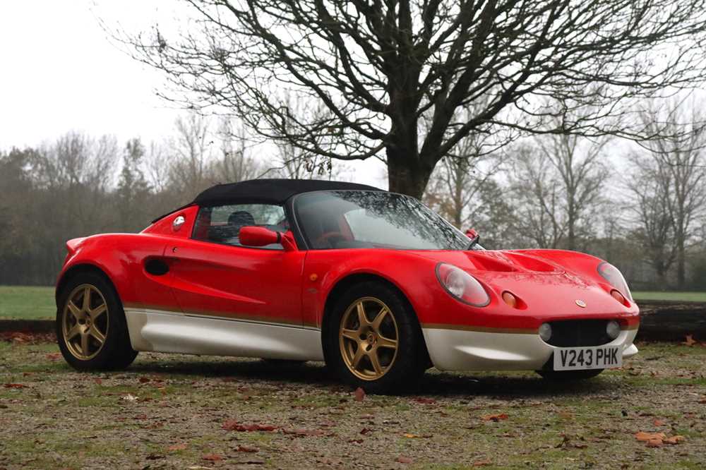 Lot 99 - 2000 Lotus Elise S1 Type 49