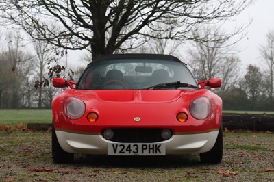 Lot 99 - 2000 Lotus Elise S1 Type 49