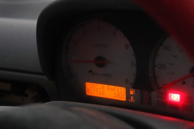 Lot 99 - 2000 Lotus Elise S1 Type 49