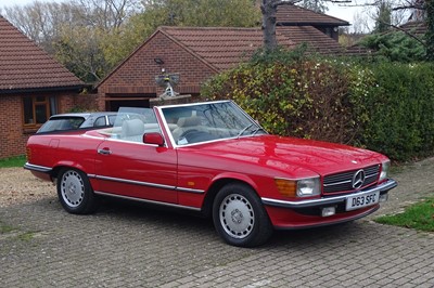 Lot 42 - 1986 Mercedes-Benz 500 SL