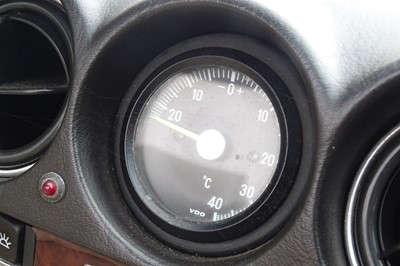 Lot 42 - 1986 Mercedes-Benz 500 SL