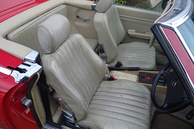Lot 42 - 1986 Mercedes-Benz 500 SL