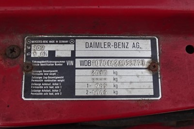 Lot 42 - 1986 Mercedes-Benz 500 SL