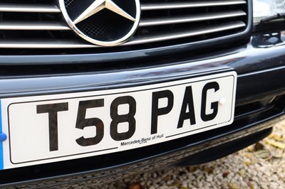 Lot 69 - 1999 Mercedes-Benz SL280