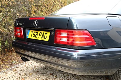 Lot 69 - 1999 Mercedes-Benz SL280
