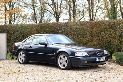Lot 69 - 1999 Mercedes-Benz SL280