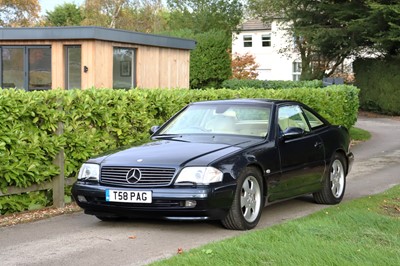 Lot 69 - 1999 Mercedes-Benz SL280