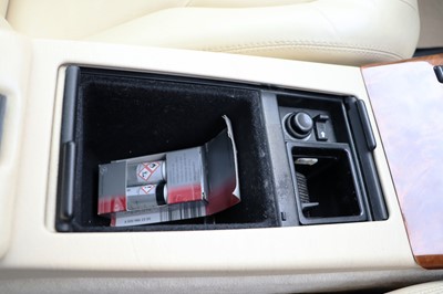 Lot 69 - 1999 Mercedes-Benz SL280