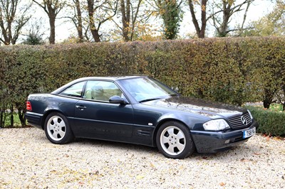 Lot 69 - 1999 Mercedes-Benz SL280
