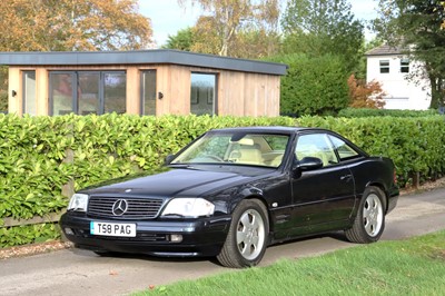 Lot 69 - 1999 Mercedes-Benz SL280
