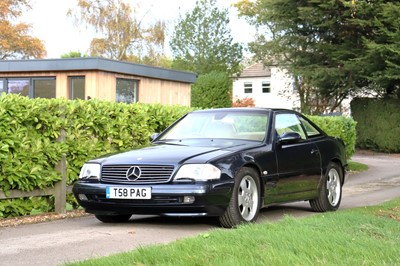 Lot 69 - 1999 Mercedes-Benz SL280