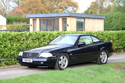 Lot 69 - 1999 Mercedes-Benz SL280