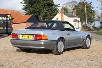 Lot 48 - 1995 Mercedes-Benz SL 320