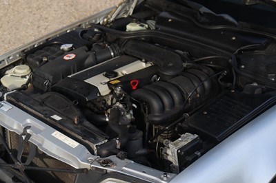 Lot 48 - 1995 Mercedes-Benz SL 320
